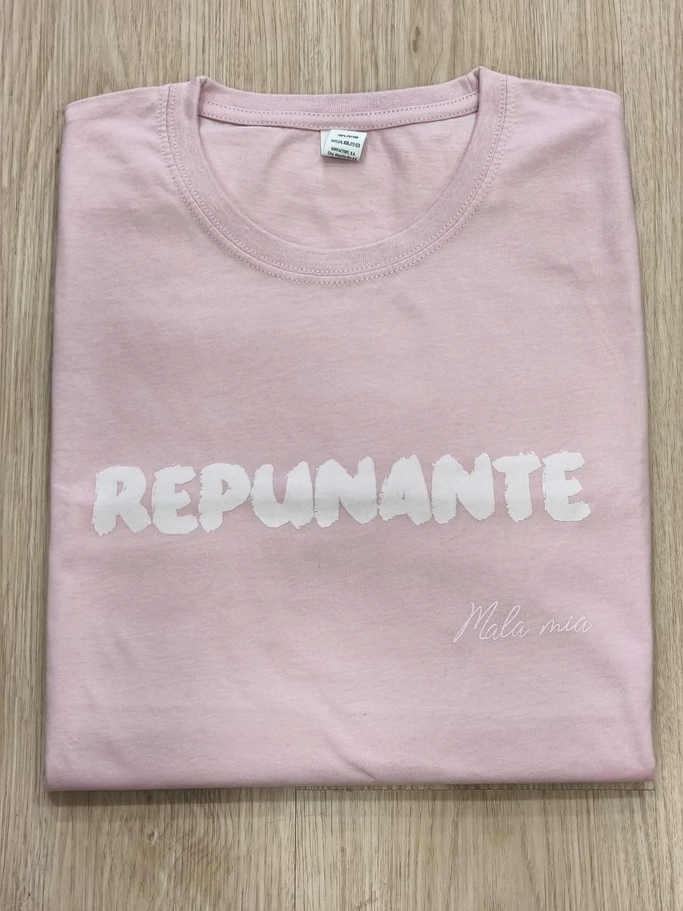 REPUNANTE - Rosa (texto blanco)