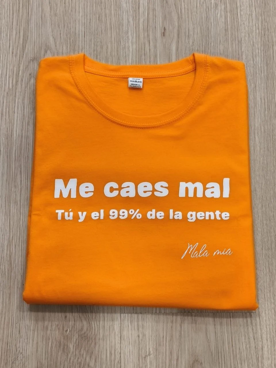 Me caes mal / Tú y el 99% de la gente - Naranja