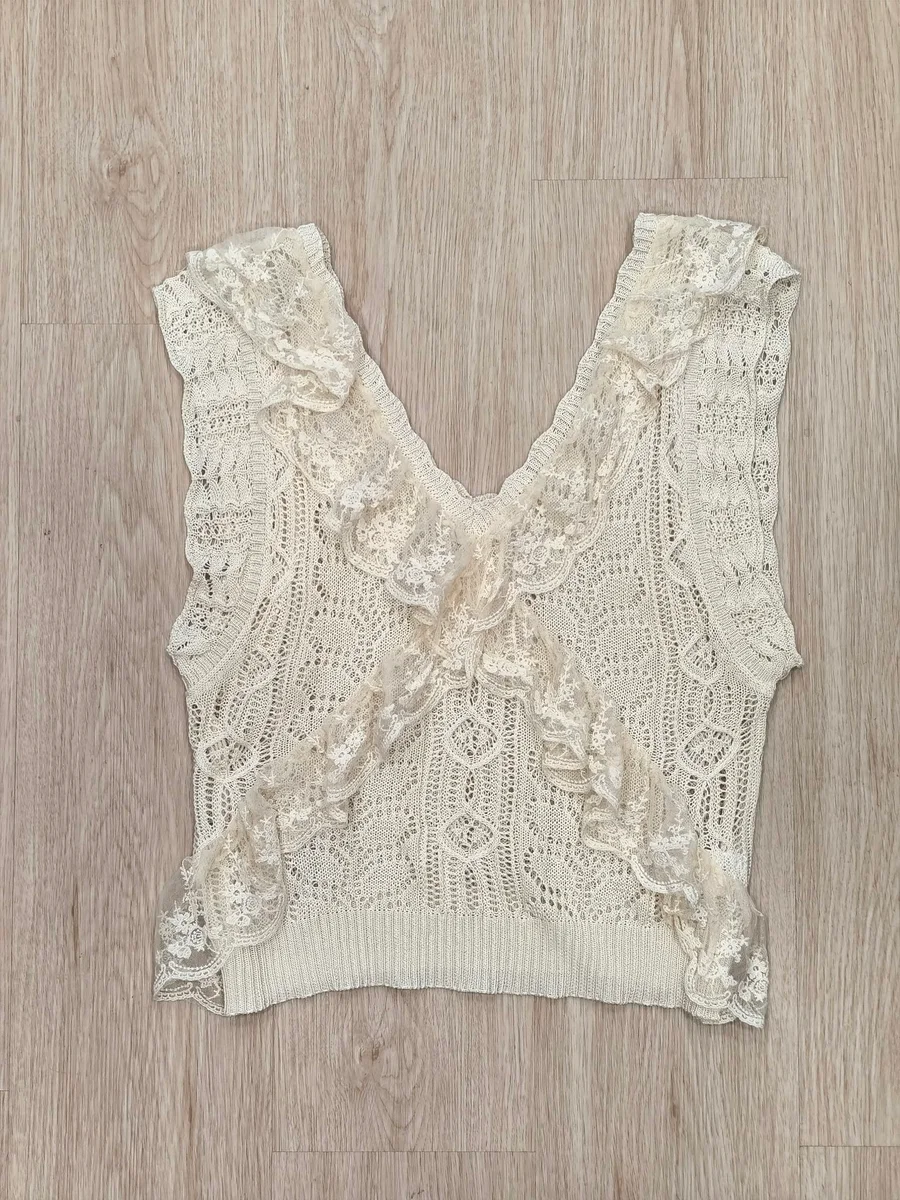 Top de crochet con volantes de encaje - Crudo
