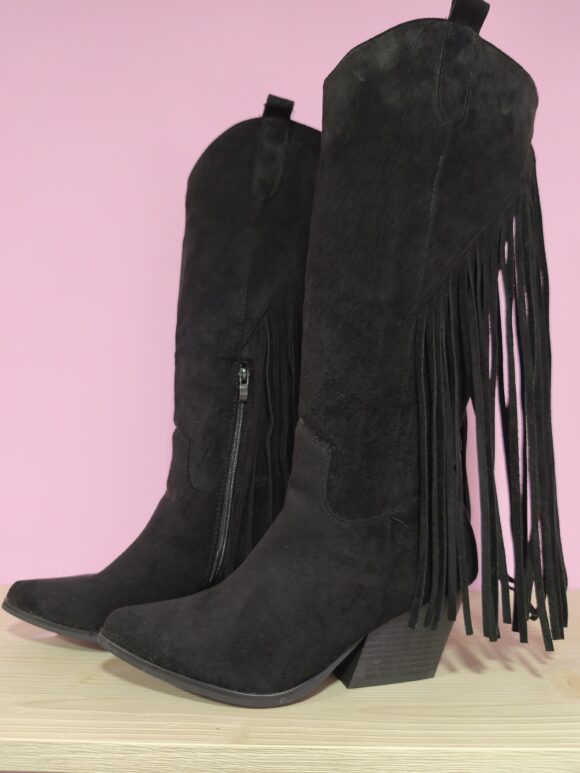 Bota campera flecos